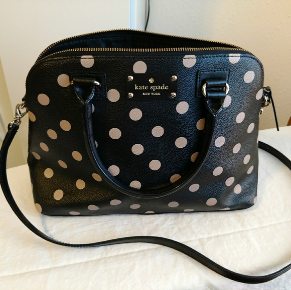 Kate Spade Handbags - Kate Spade medium size crossbody
